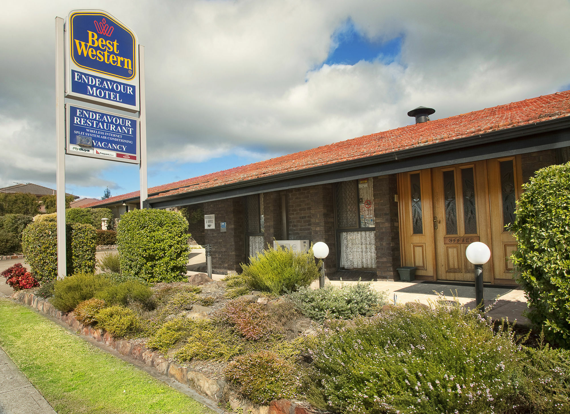 Best Western Endeavour Motel Maitland Buitenkant foto